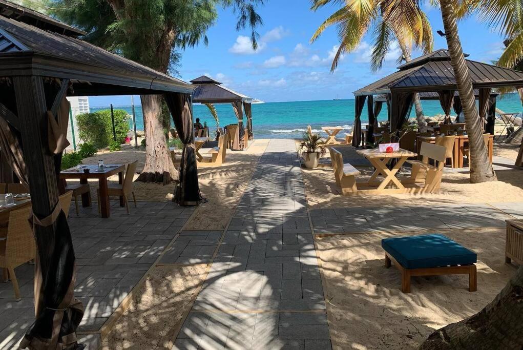 Studio Pieds Dans L'Eau Avec Vue Lagon Et Piscine Sandy Ground Exterior photo